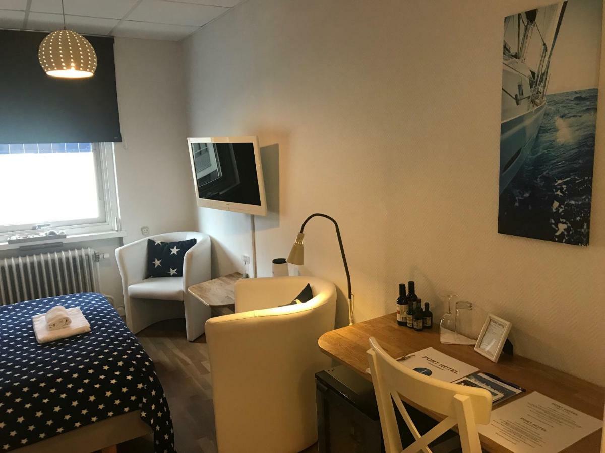 Port Hotel Karlshamn  Zewnętrze zdjęcie